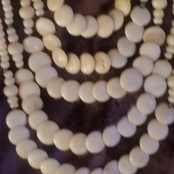 She'll Necklace - Picture 2 of 5